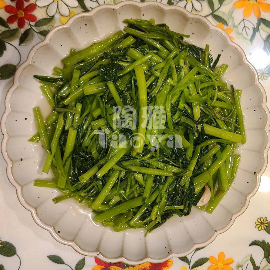 花瓣大盤白